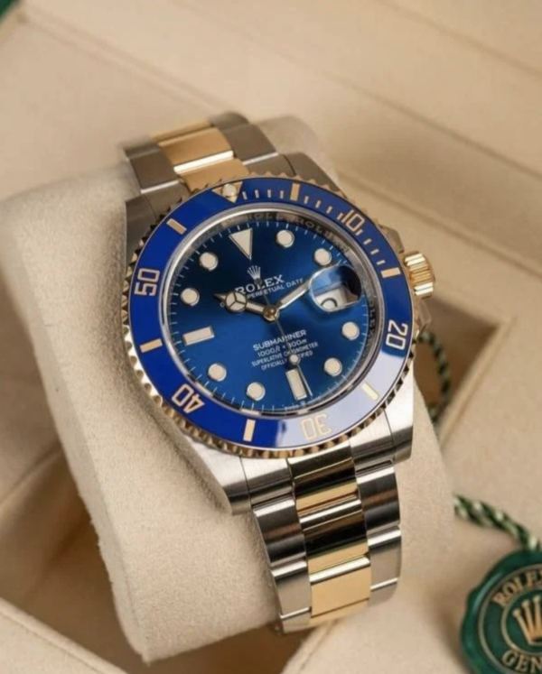 Rolex Submariner - Superlative Chronometer Officially Certified - Ton Blue
